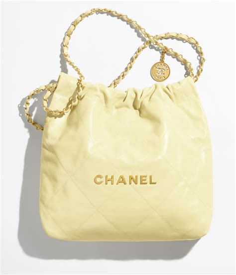 chanel handbag 2023